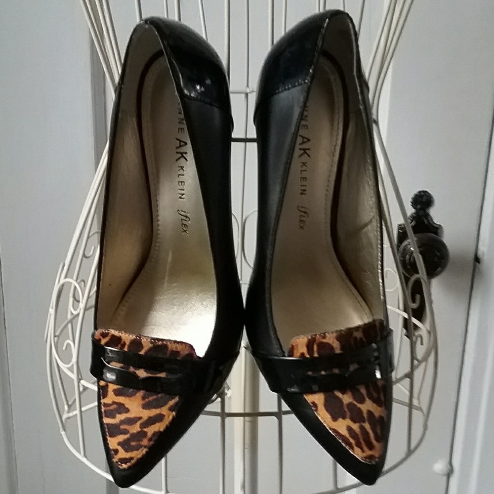 Anne Klein Shoes  8.5 M